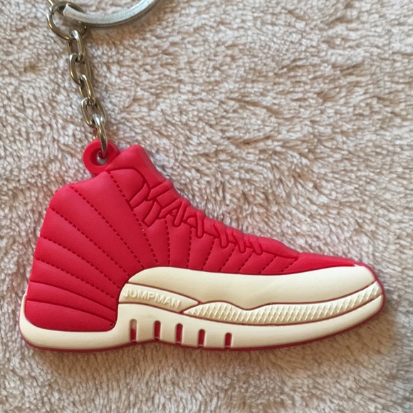 Joran 12 Sneaker Keychain NWT - Picture 2 of 3